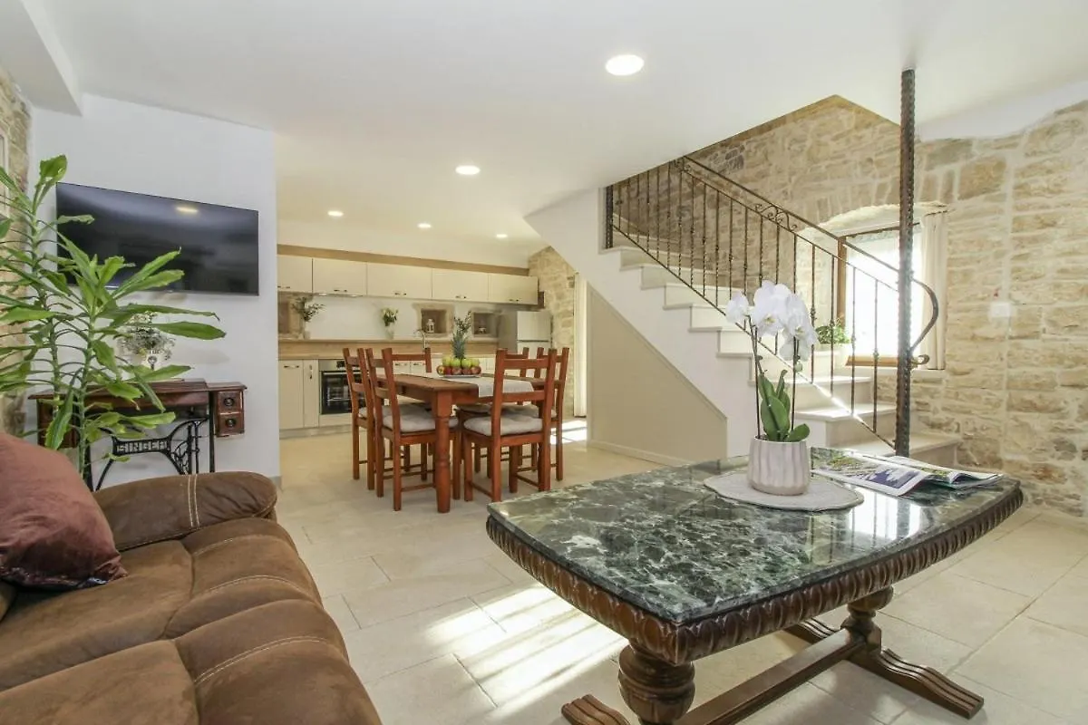 Villa Olea In Barat - Haus Fuer 6-8 Personen Kanfanar