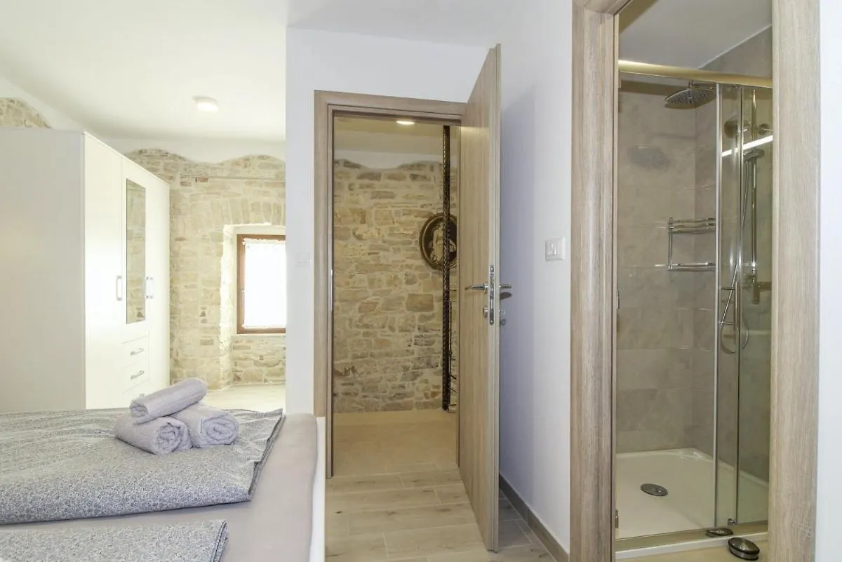 Villa Olea In Barat - Haus Fuer 6-8 Personen Kanfanar