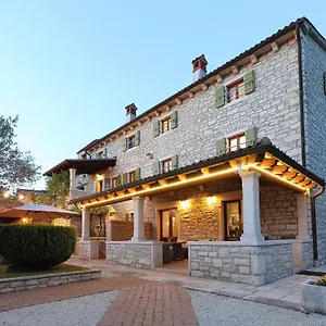 Casa Rustica Dva Baladura krevet i doručak