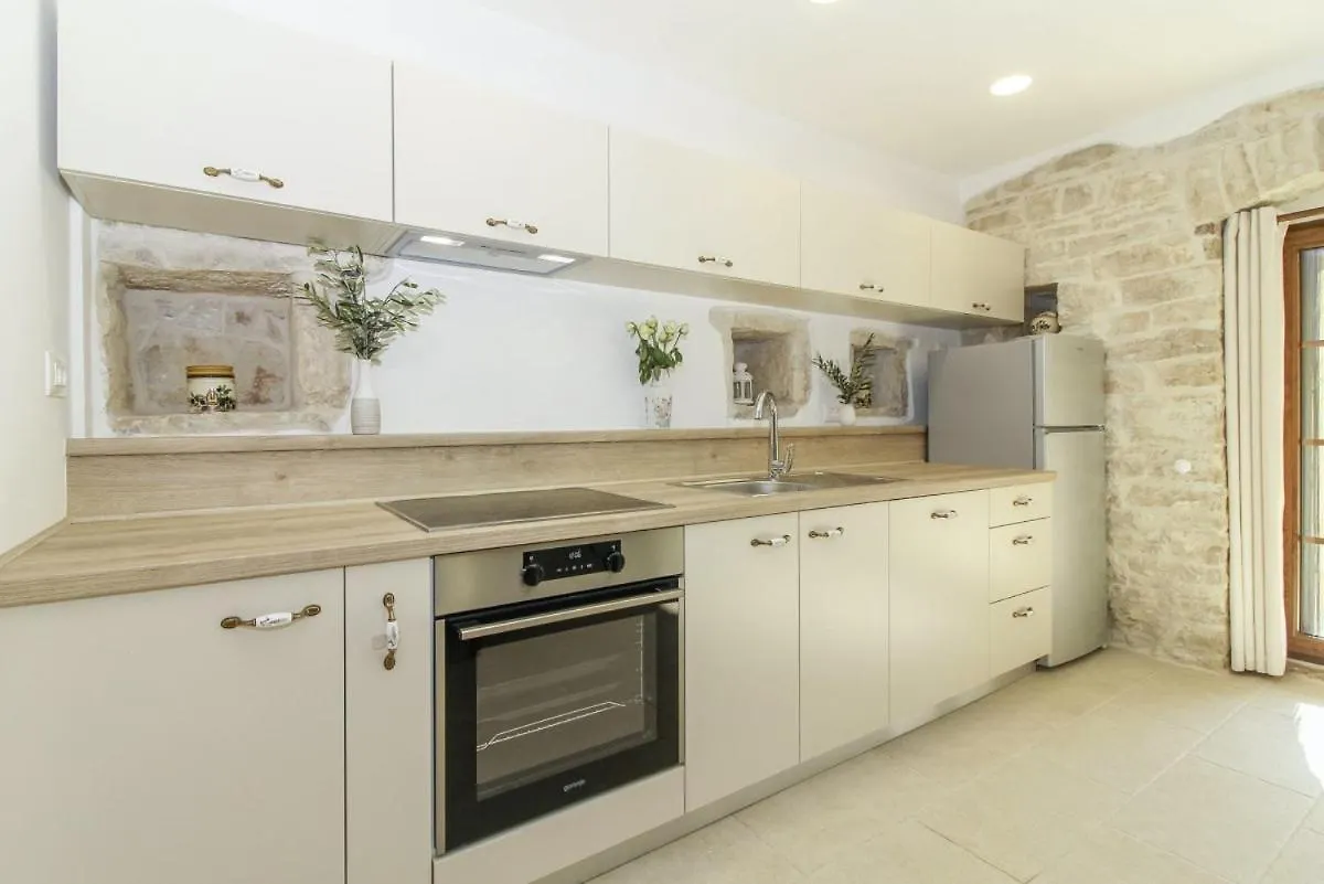 Villa Olea In Barat - Haus Fuer 6-8 Personen Kanfanar
