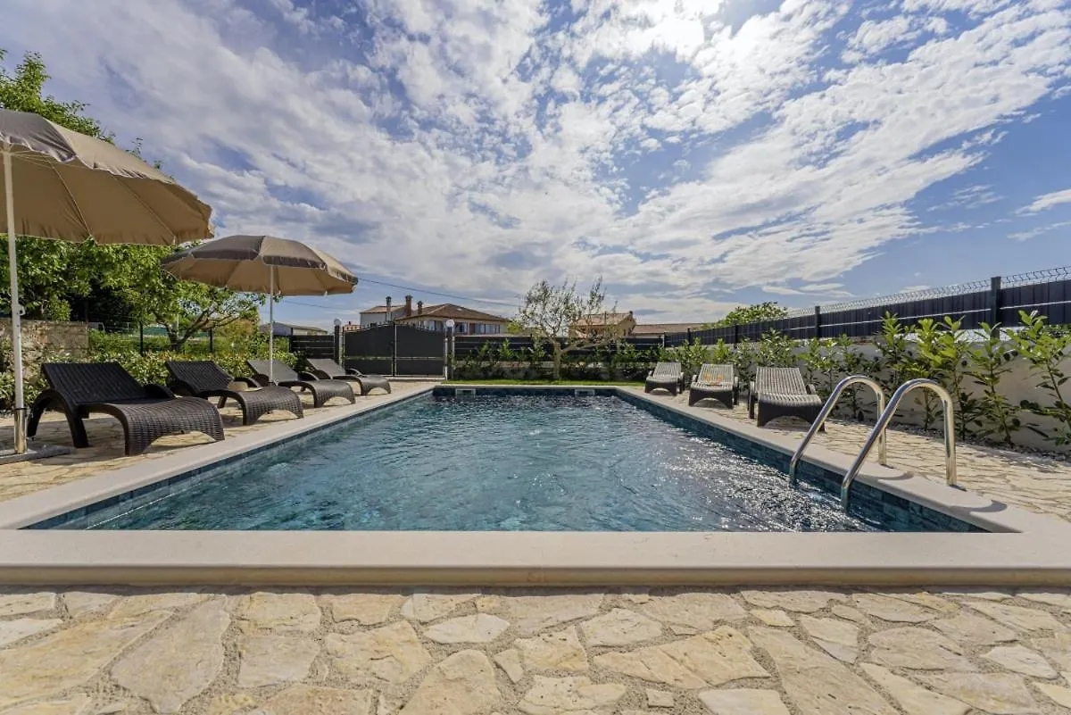 Villa Olea In Barat - Haus Fuer 6-8 Personen Kanfanar