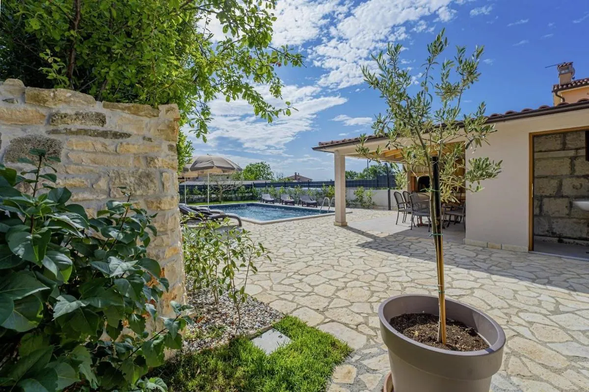 Villa Olea In Barat - Haus Fuer 6-8 Personen Kanfanar