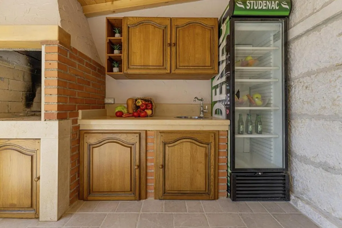 Villa Olea In Barat - Haus Fuer 6-8 Personen Kanfanar Croatia