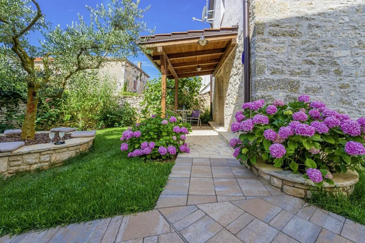 Villa Olea In Barat - Haus Fuer 6-8 Personen Kanfanar 0*,  Croatia